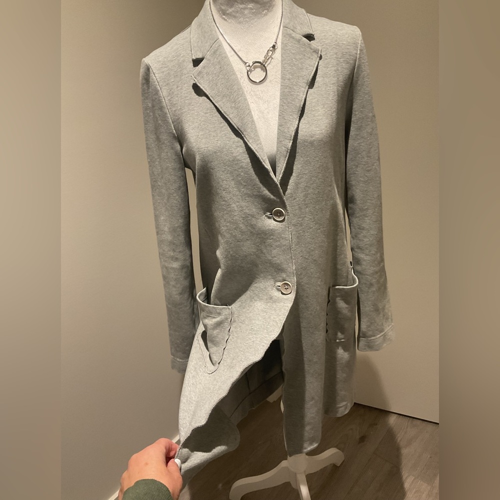 **Marc O Polos  Gray Women's Long 2 Button Long Stretchy Blazer with Pockets.